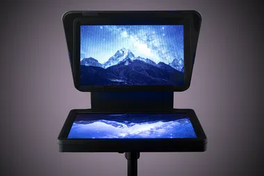 Prompter_Lifestyle_Shot_09 1