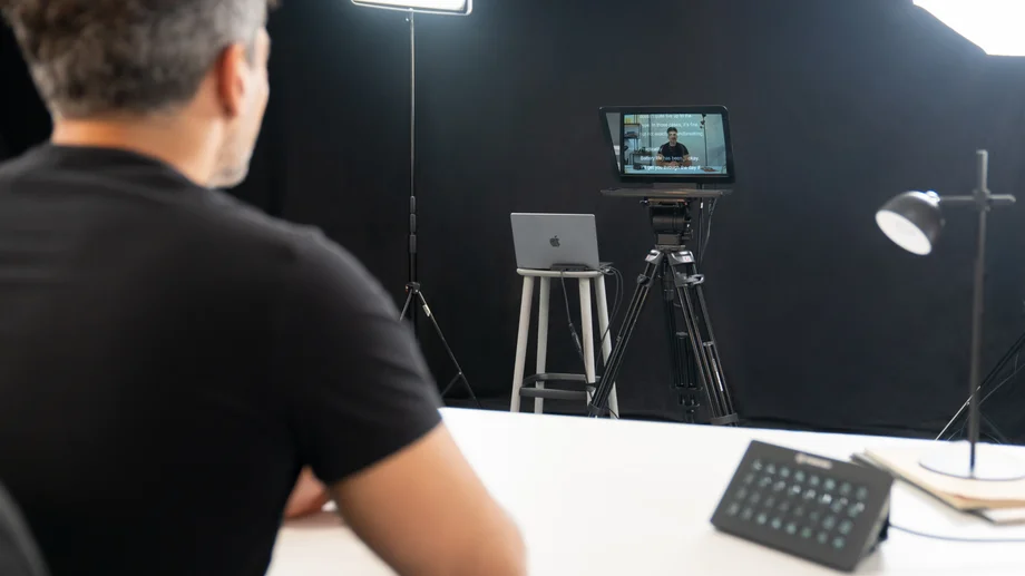Prompter XL - Lifestyle 5