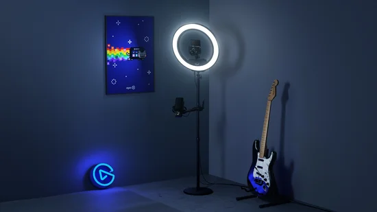 Solid Arm - Lifestyle