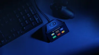 Stream Deck Mini - Lifestyle