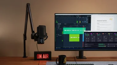 Wave Mic Arm - Lifestyle